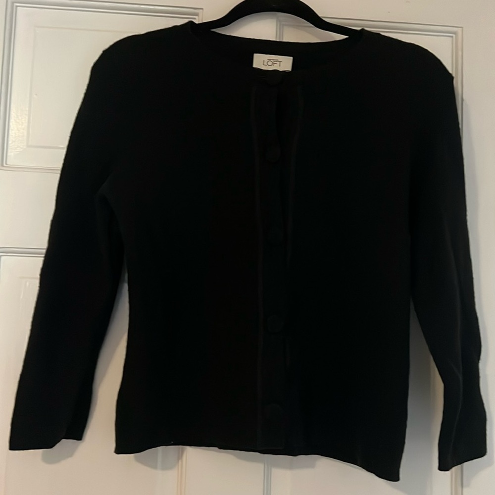 Ann Taylor LOFT button down sweater